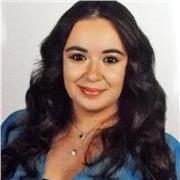 Laureata in Mediazione Linguistica impartisce lezioni di Inglese e Spagnolo